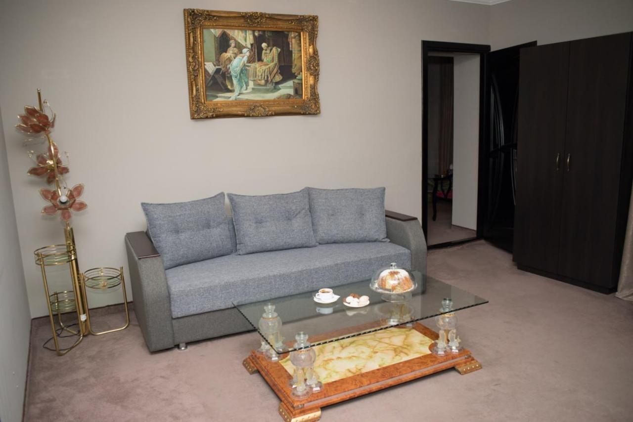 Shadow Boutique Hotel & Spa Chişinǎu Buitenkant foto